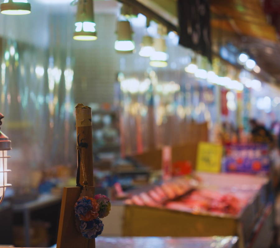 Benefits of Buying Decorative Lighting from Wholesale Markets